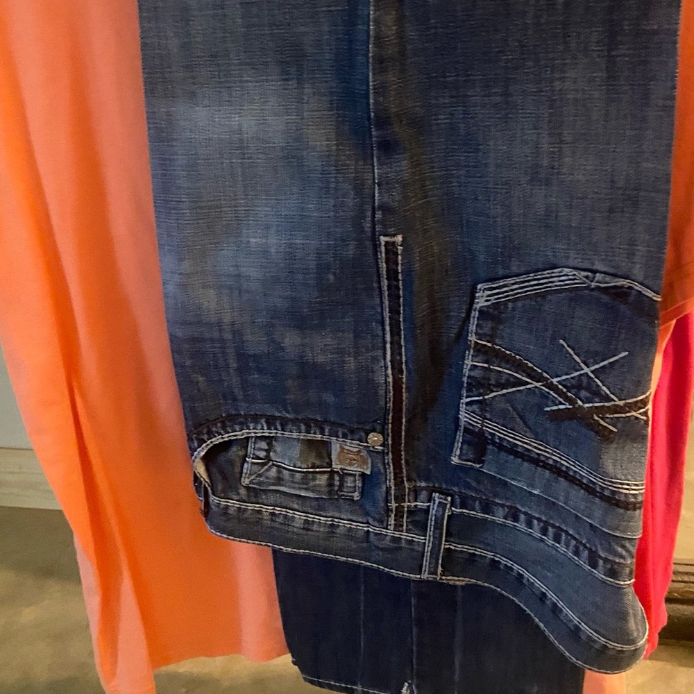 Cinch Grant Jeans, starched
Size 33x36